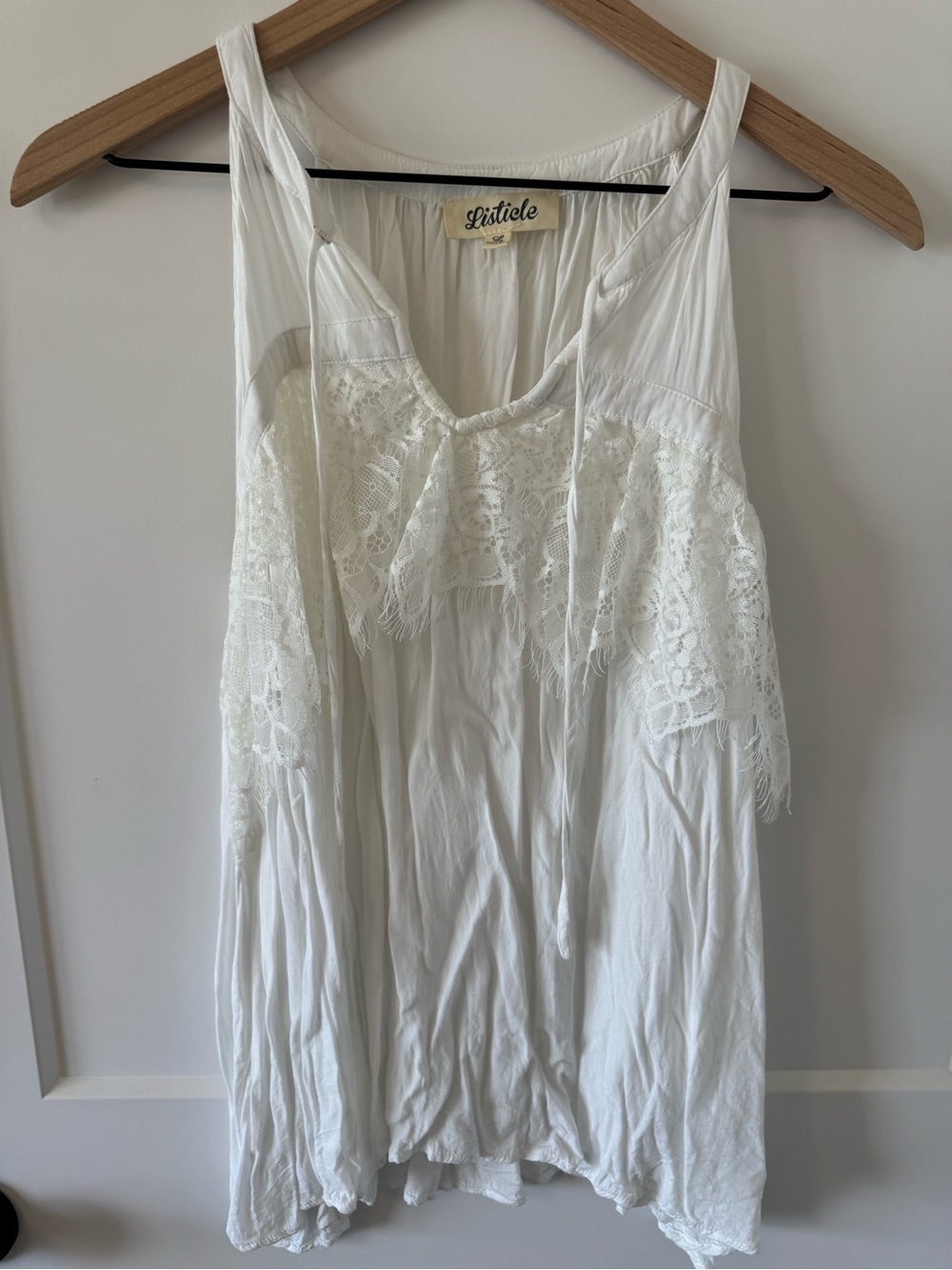 Listicle White Lace Tank Top Size Large